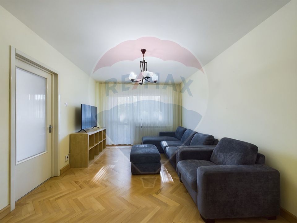 2 room Apartment for rent, Stefan cel Mare area