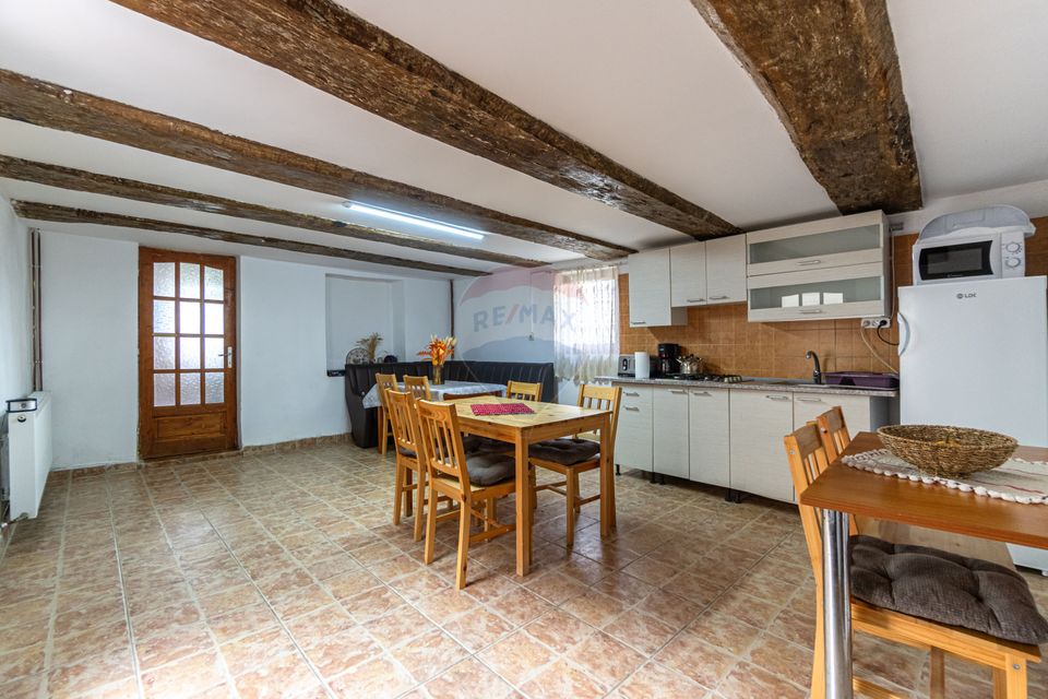 7 room House / Villa for sale