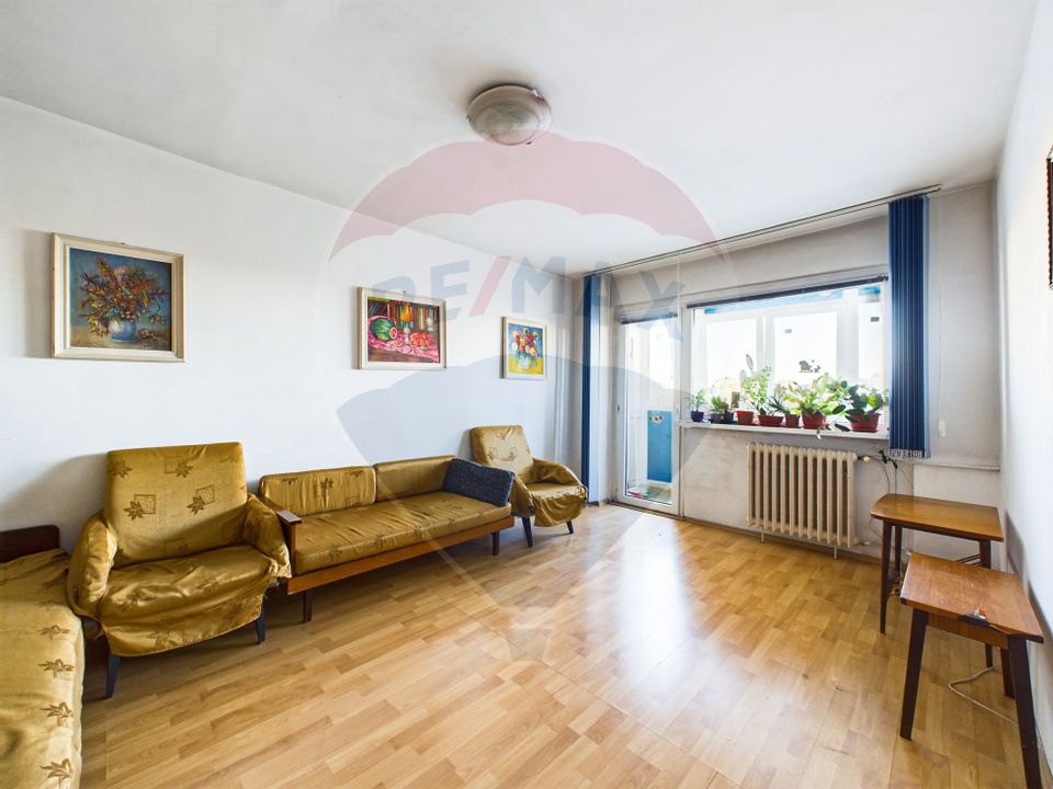 Apartament cu 3 camere de închiriat în zona Lacul Tei