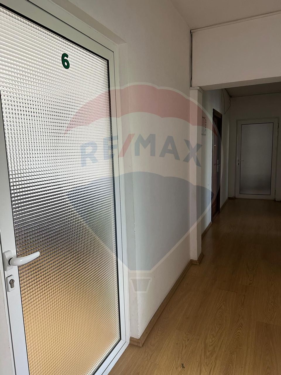 Spațiu / birouri în suprafață de 1200 / 1300 mp teren Central BM