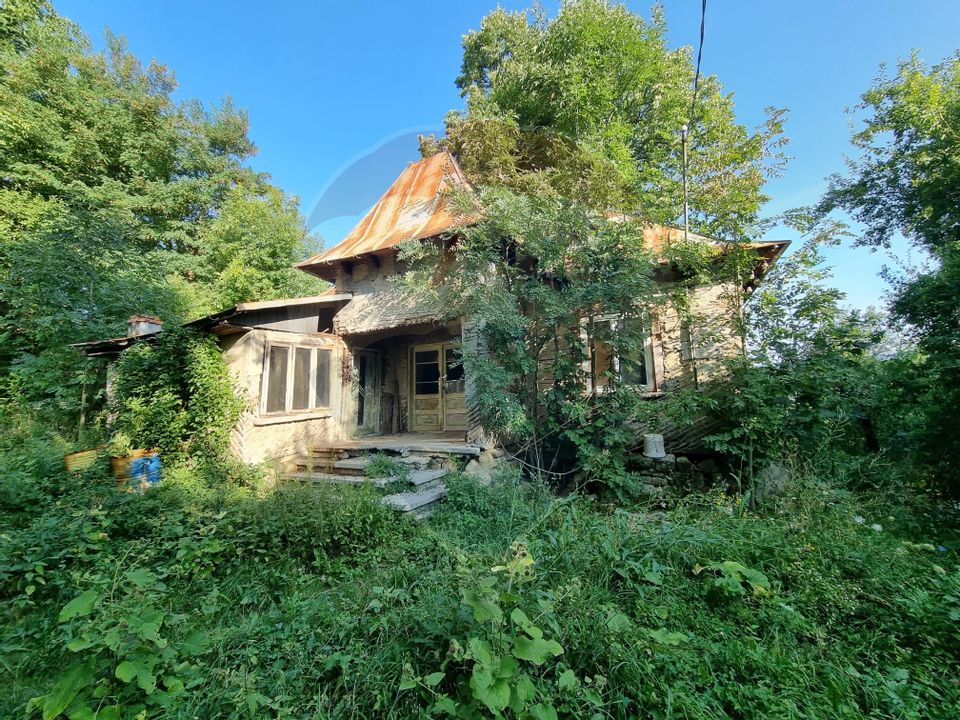 Teren cu Casa Veche in suprafata de 6000 mp, Breaza de Jos -Parcelabil