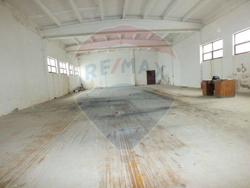736sq.m Industrial Space for sale, Periferie area