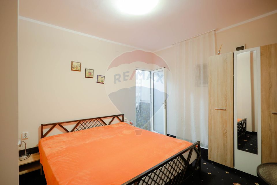 4 room Apartment for sale, Central area