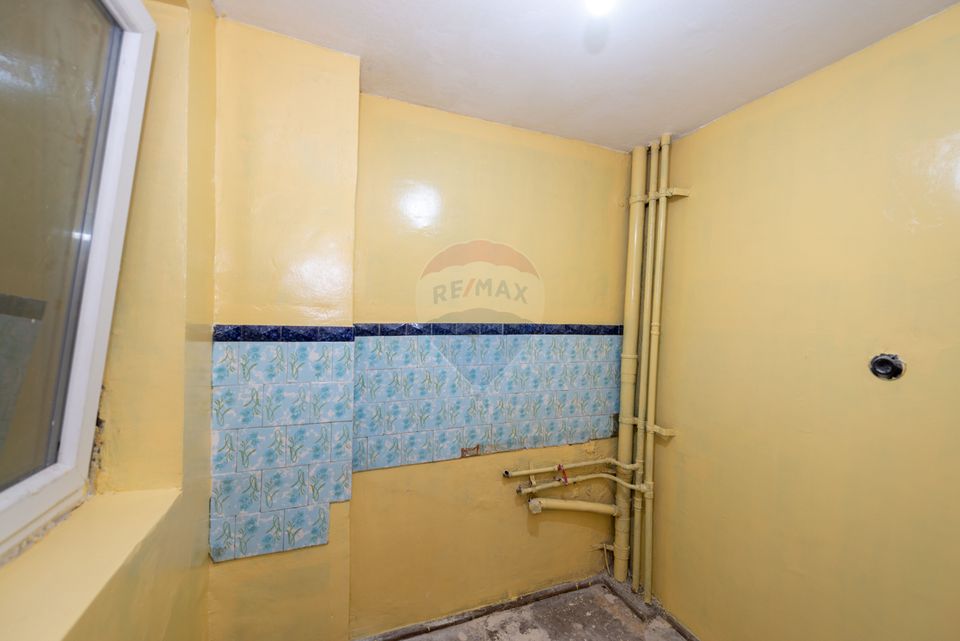 Apartament cu 4 camere de vanzare , 1974, fara risc, Pantelimon