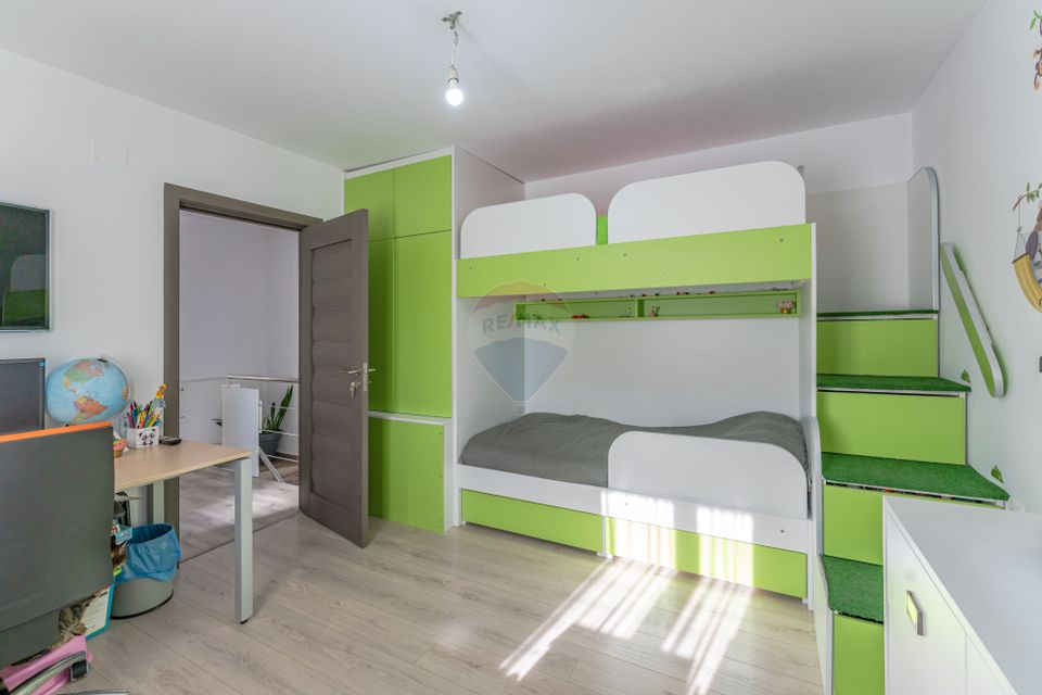 Rezervat - Casa tip duplex cu 3 camere in complex Liziera Brasov