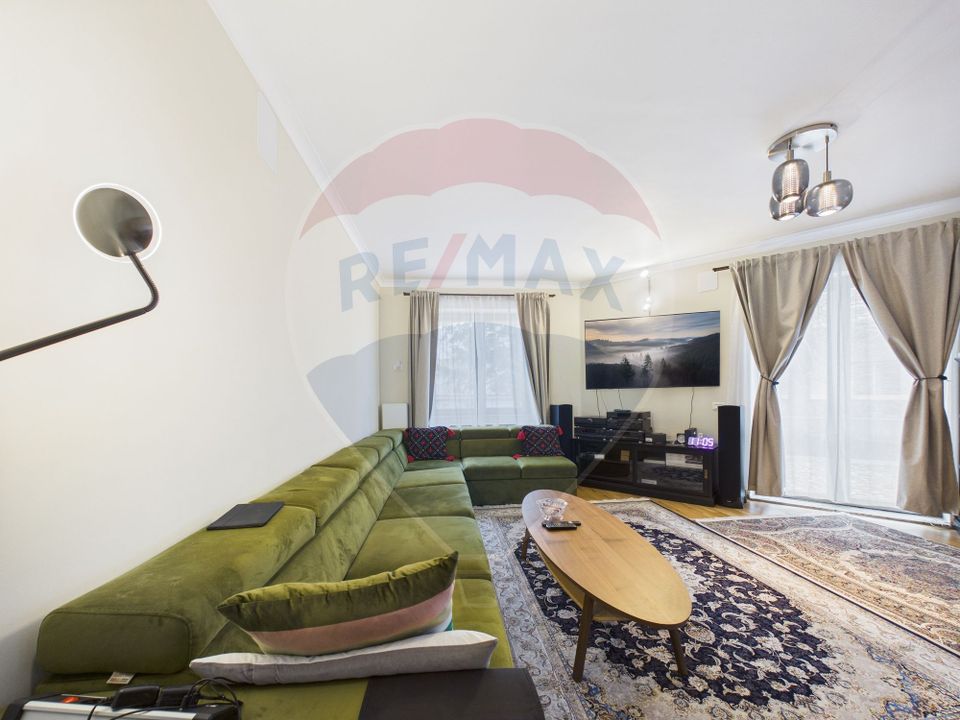 7 room House / Villa for sale