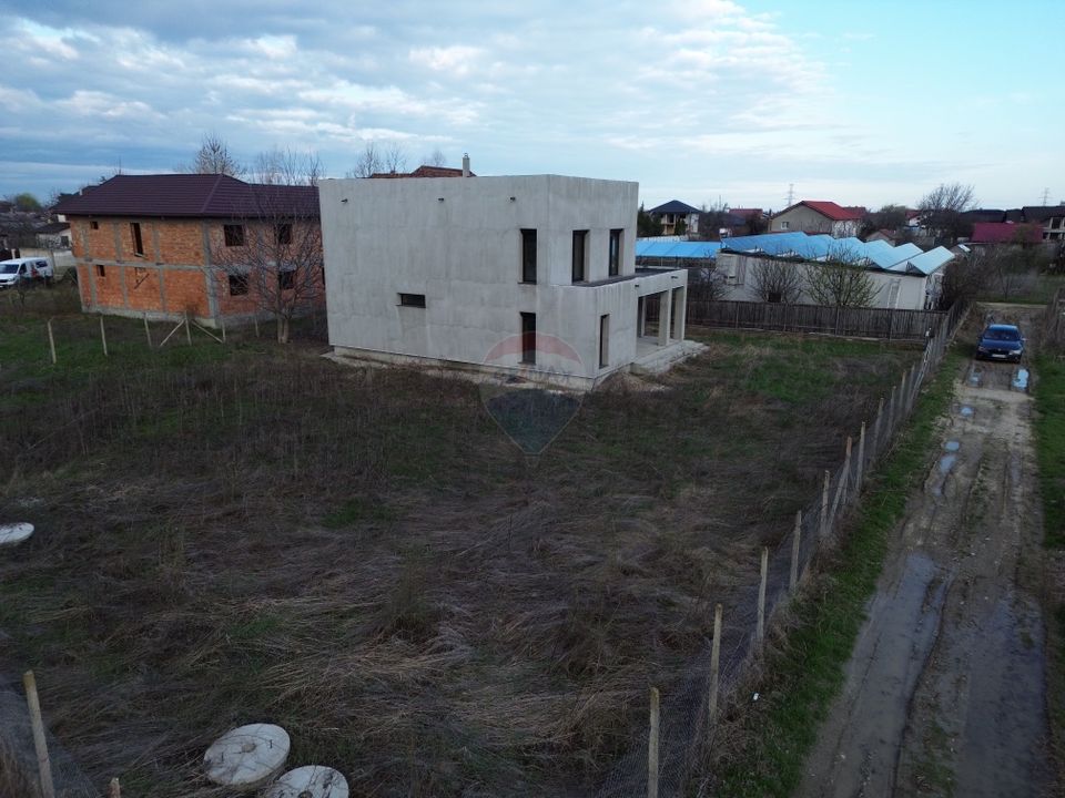 5 room House / Villa for sale