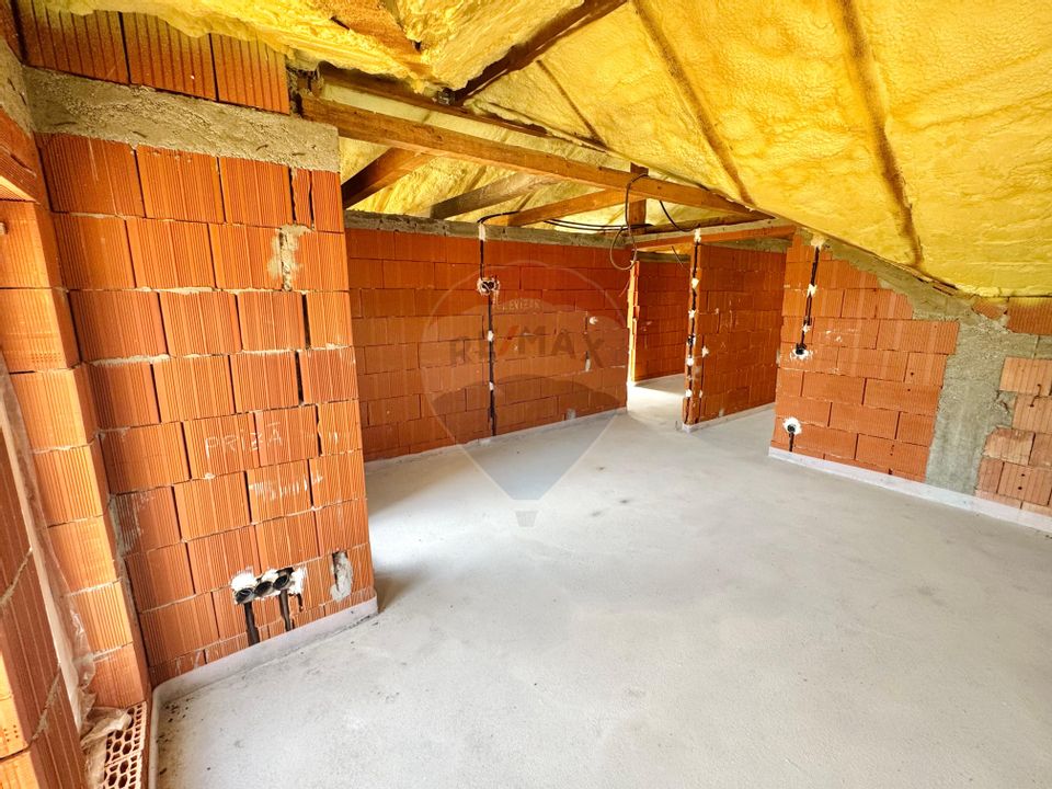 5 room House / Villa for sale, Central area