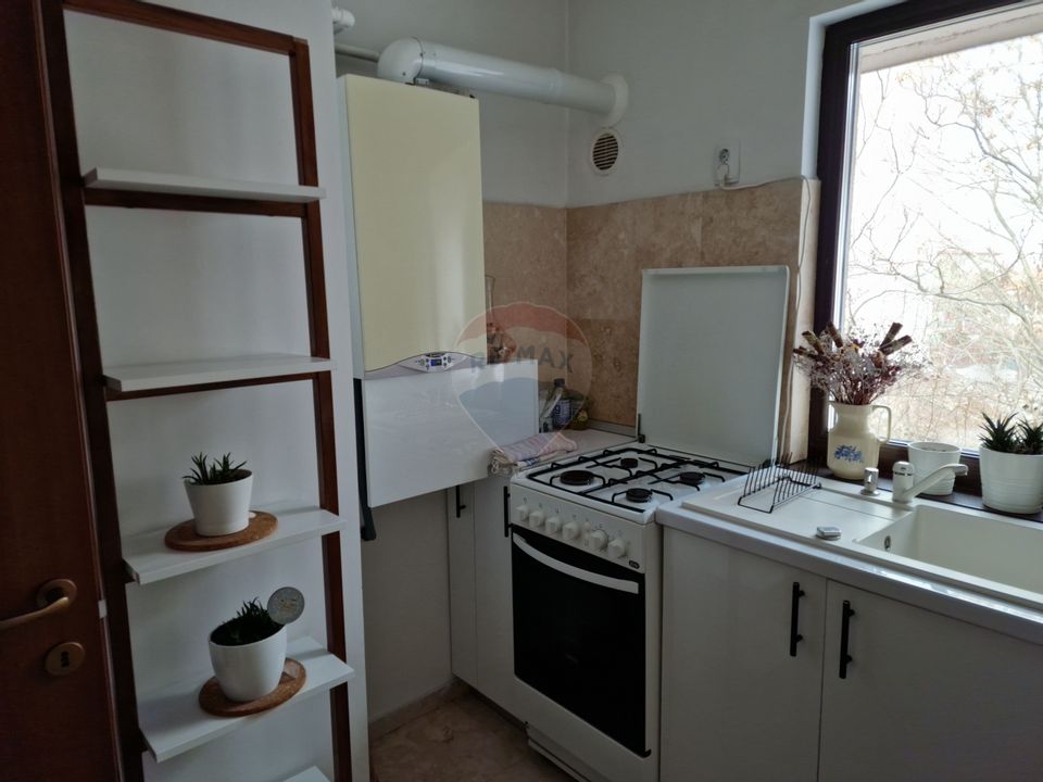 3 room Apartment for rent, Chitila area