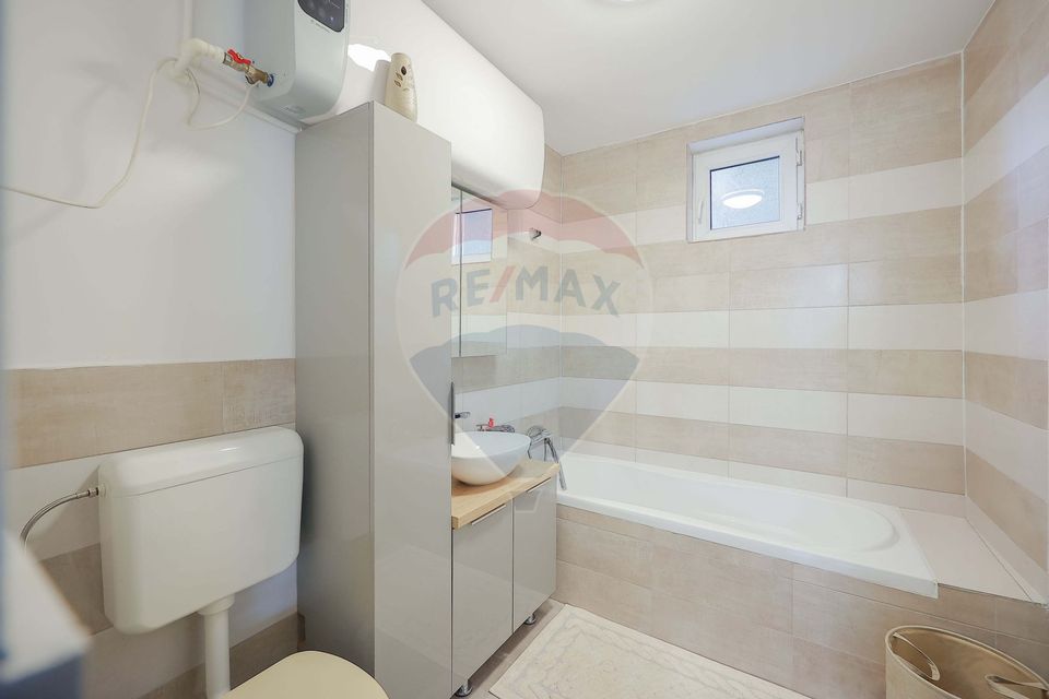 5 room Apartment for sale, Central area