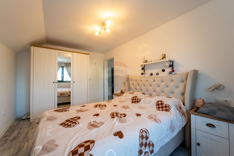 Comision 0%! | Proprietate cu terasa, semineu | 400 mp teren, Izvor!