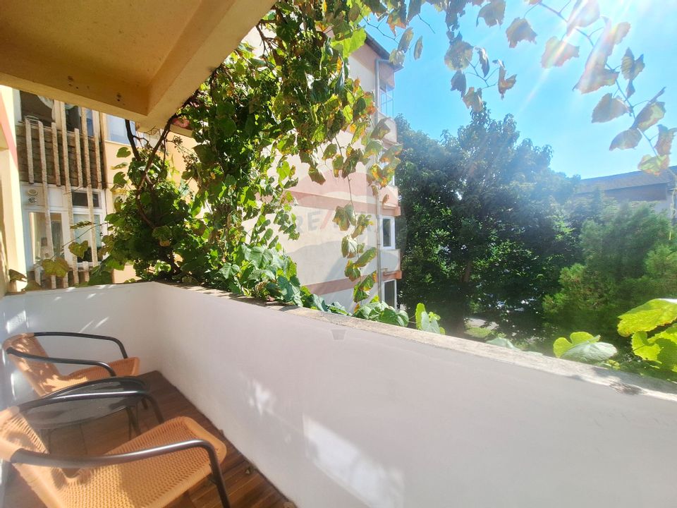 Apart. modern de inchiriat, 3 camere decomandate str Hategului et 2