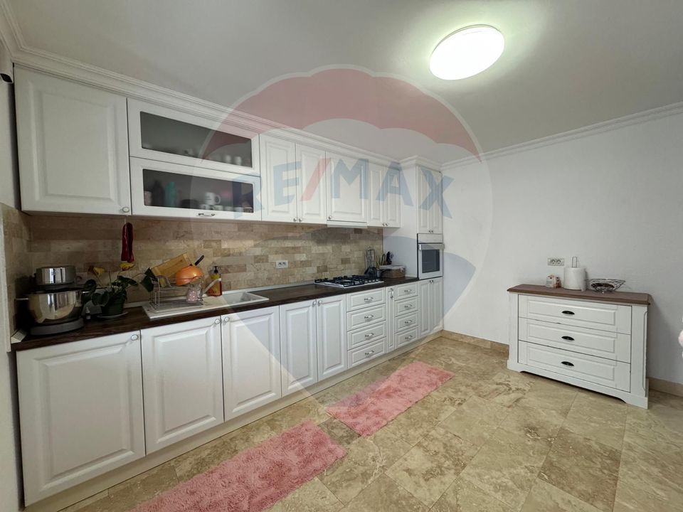 4 room House / Villa for sale, Bujac area