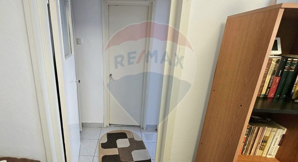 2 room Apartment for sale, Milcov area