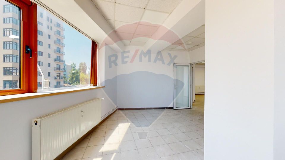 Spațiu birouri (4-5) de 130mp de închiriat în zona Calea Plevnei