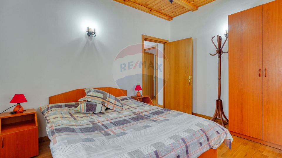 Vilă de vânzare în Predeal – vedere panoramică către pârtia de schi