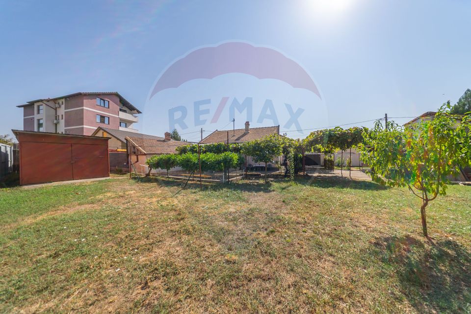 4 room House / Villa for sale, Aurel Vlaicu area