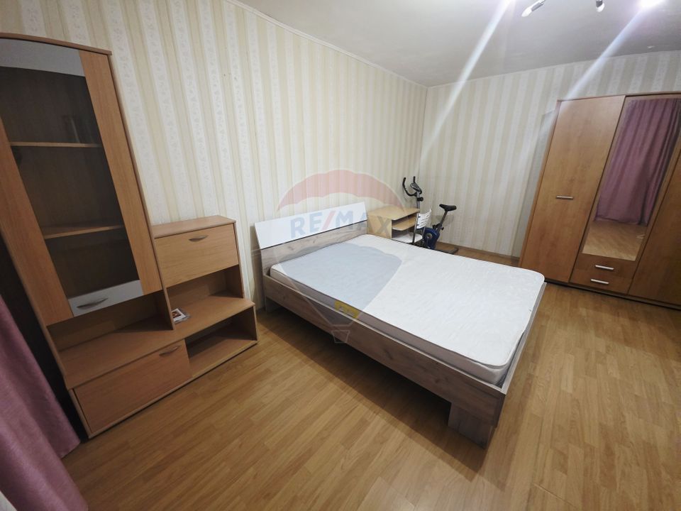 Apartament cu 1 camere de vânzare  Zona Carpați, Piatra Neamț