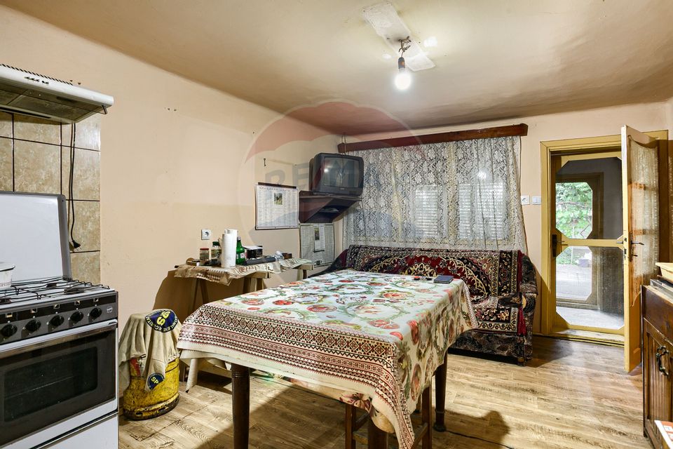 4 room House / Villa for sale, Periferie area