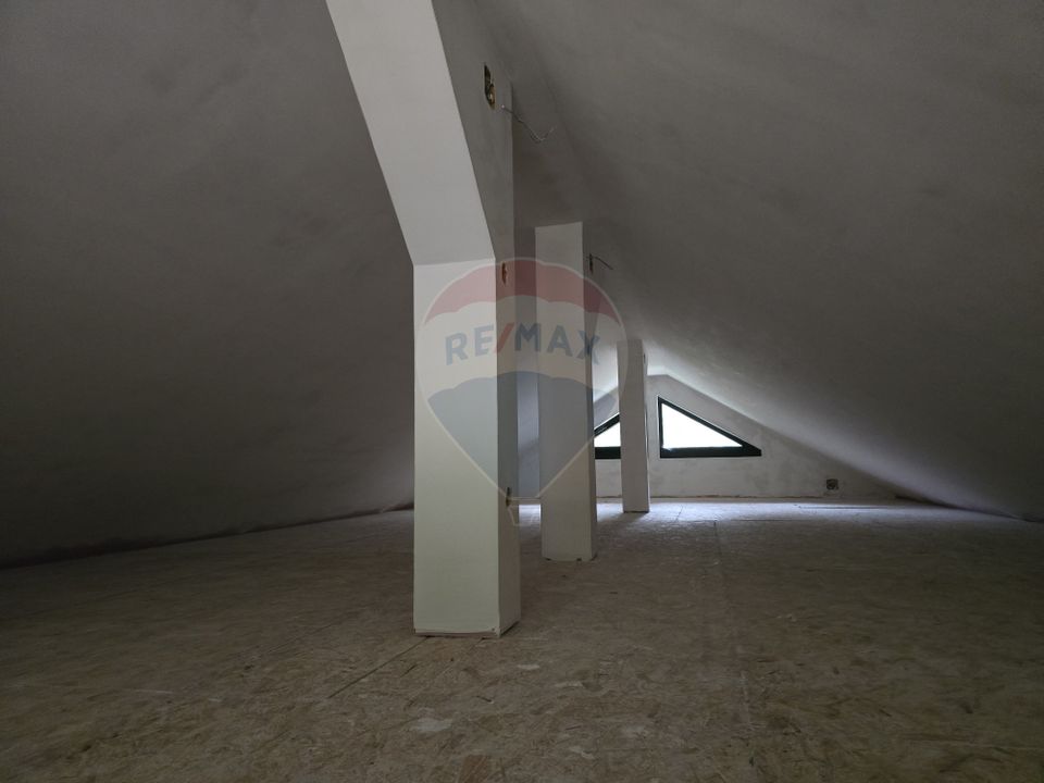 7 room House / Villa for sale