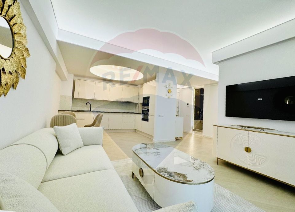 3 room Apartment for rent, Pipera area