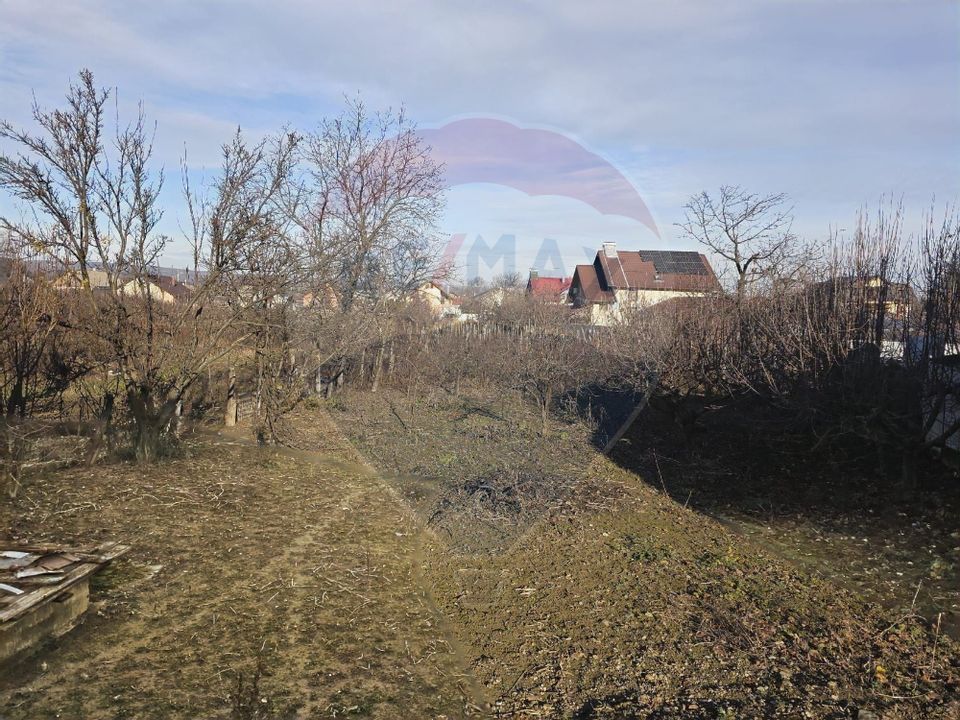 De vanzare casa solida cu teren generos si acces facil Lespezi Bacau