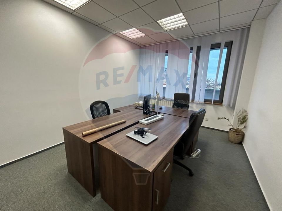 220sq.m Office Space for rent, Aviatorilor area