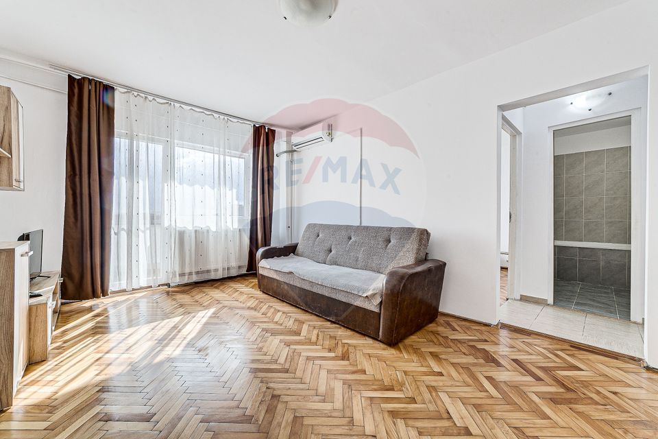 Apartament de vânzare cu 2 camere, P.ța UTA