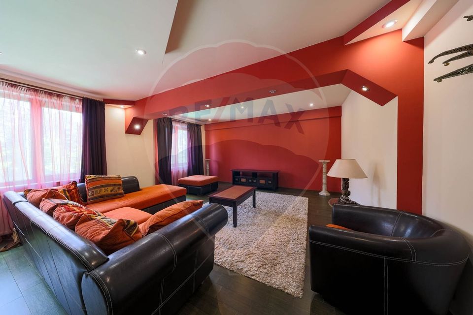 Apartament cu 3 camere, vis-a-vis de parcul Tractorul!