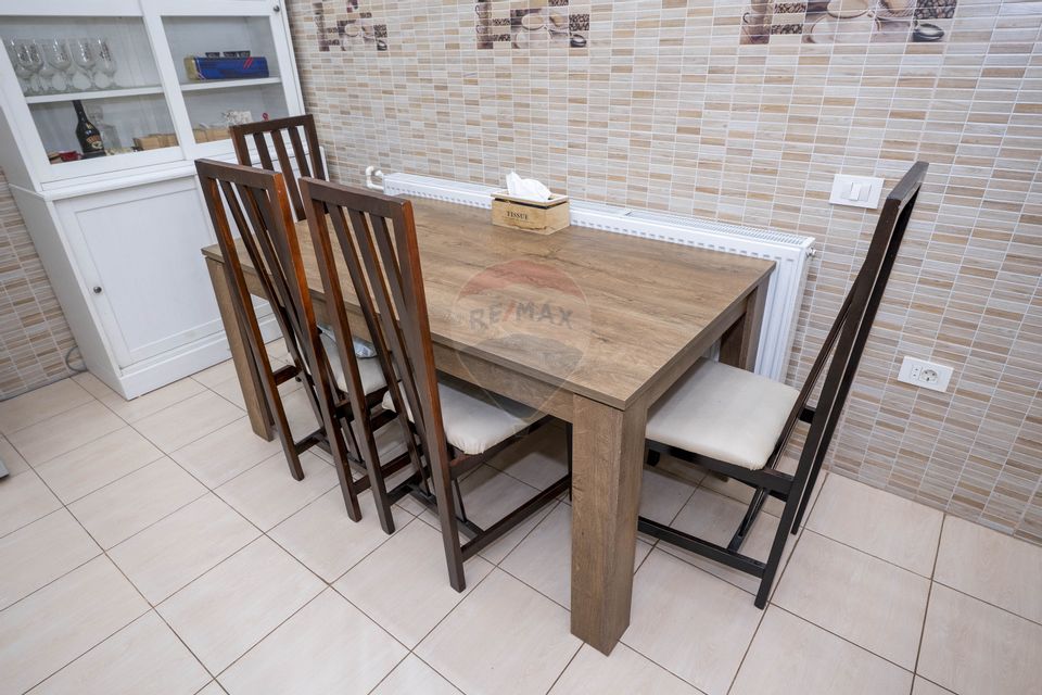 5 room House / Villa for sale