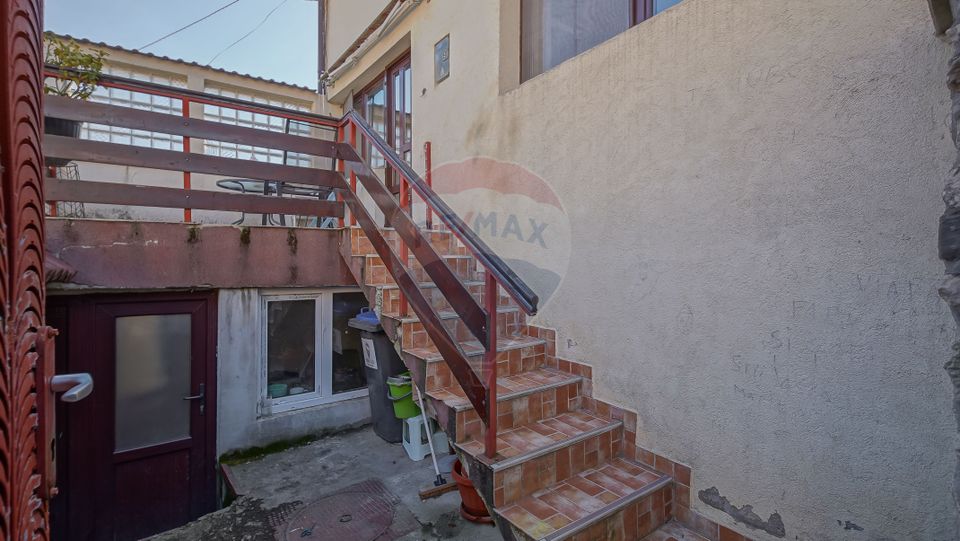 4 room House / Villa for sale, Schei area