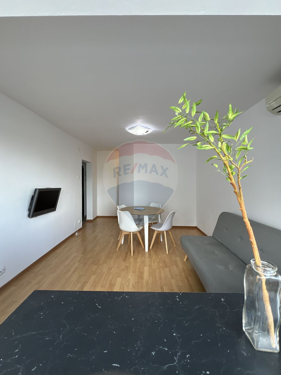 Comision zero! Garsoniera de inchiriat în zona Titulescu, Banu Manta