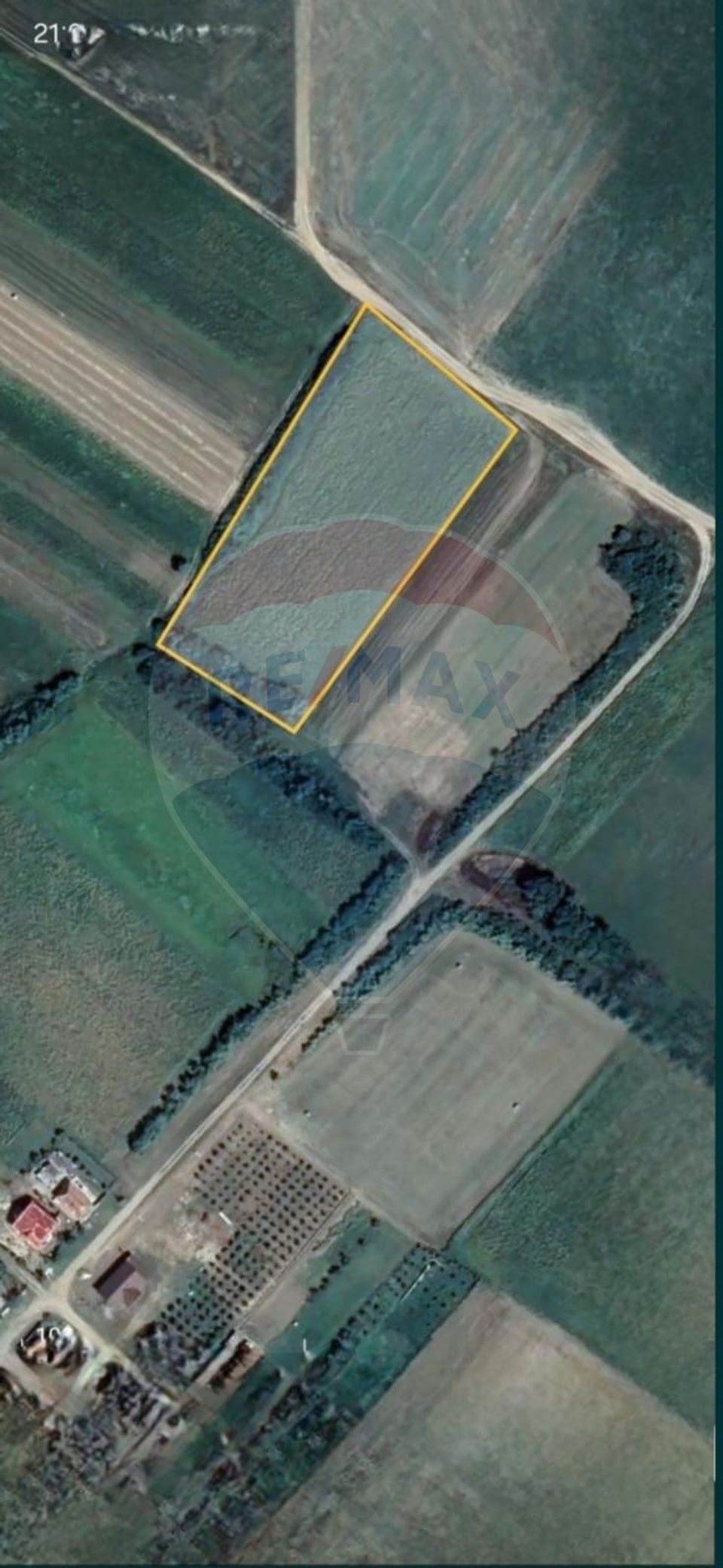 Land 6,417sqm Obad / Strada principala