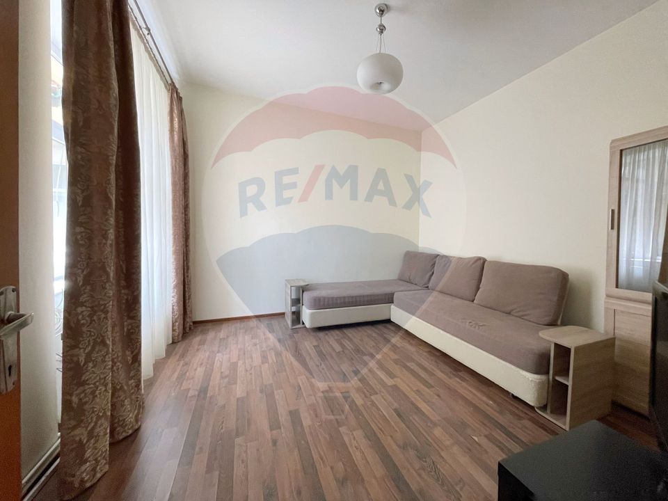 Apartament spațios în clădire istorică – 70 mp, Palatul Istvan Nemes