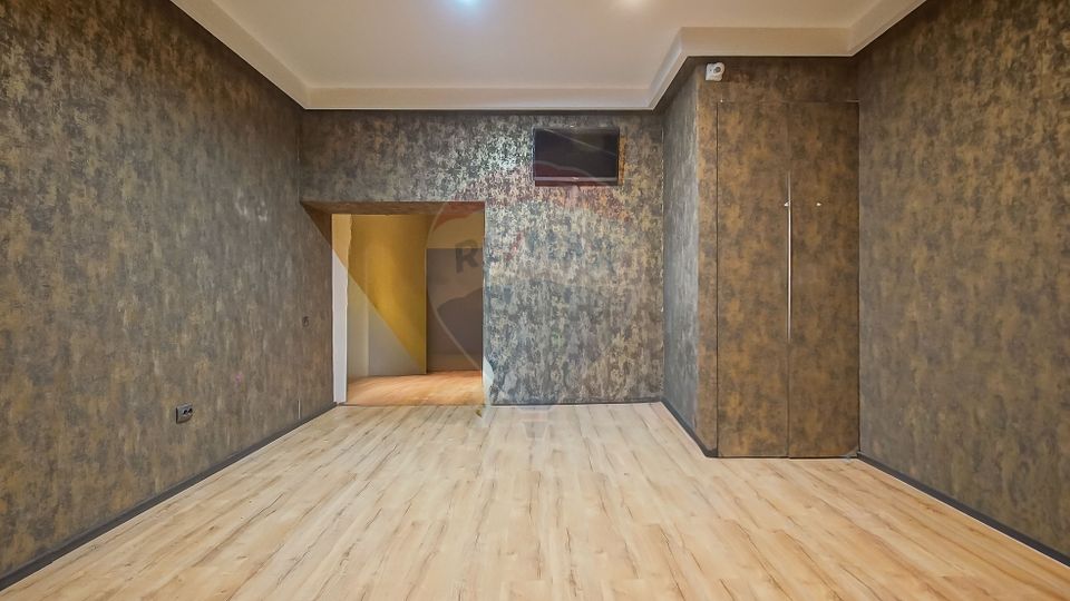 533sq.m Commercial Space for rent