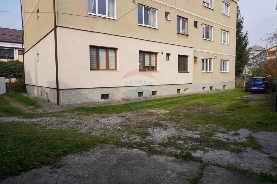 Apartament cu 3 camere de vânzare, str. Vasile Alecsandri