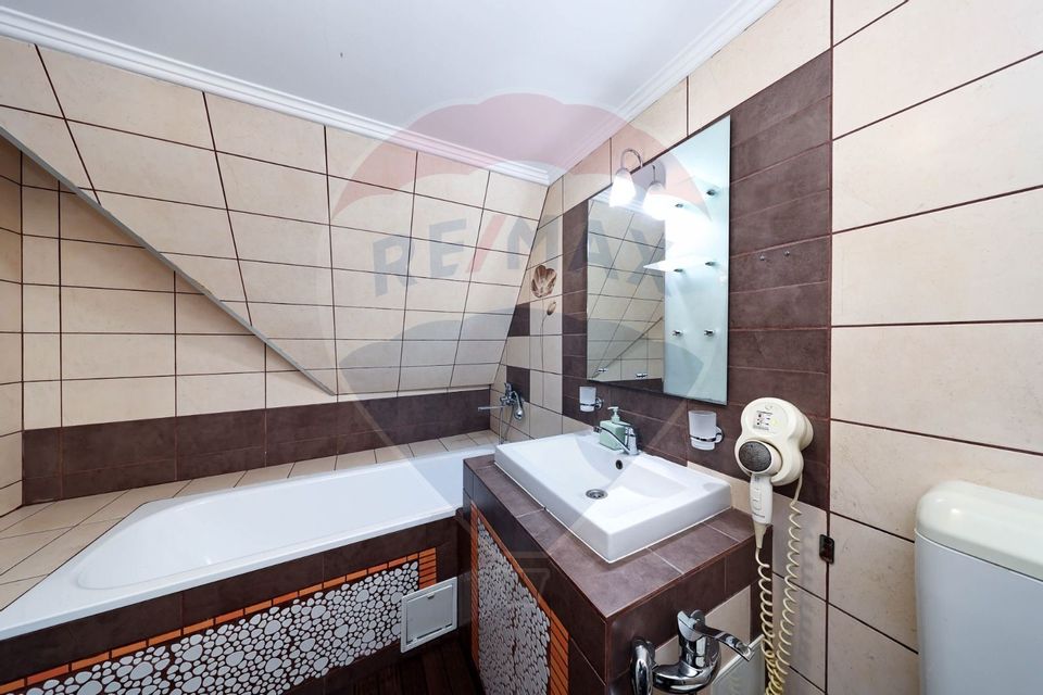 Hotel/pensiune 13 camere Brașov str Lungă
