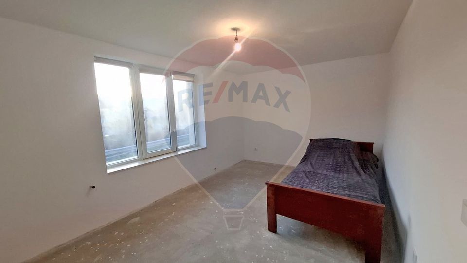 3 room House / Villa for sale