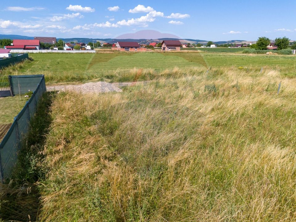 Land 597sqm Bod / Strada Garii