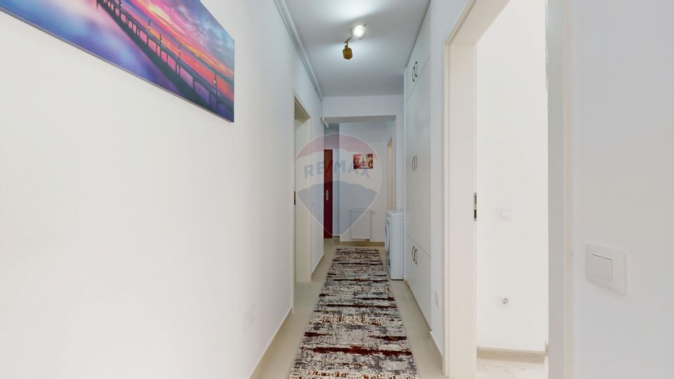 3 room Apartment for rent, Tractorul area