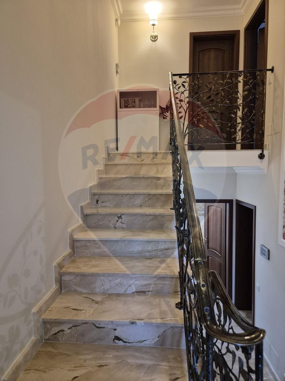 4 room House / Villa for rent, Spitalul Judetean area