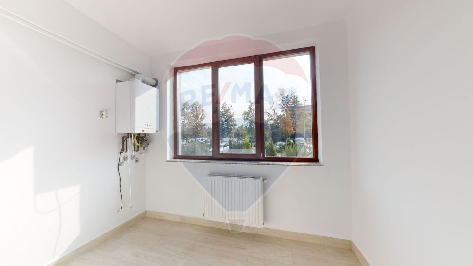 ZONA TRACTORUL| 70 mp utili | LOC DE PARCARE | 2 CAMERE