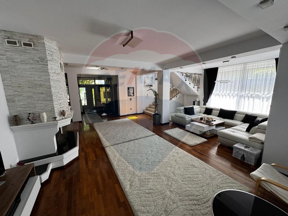 5 room House / Villa for sale