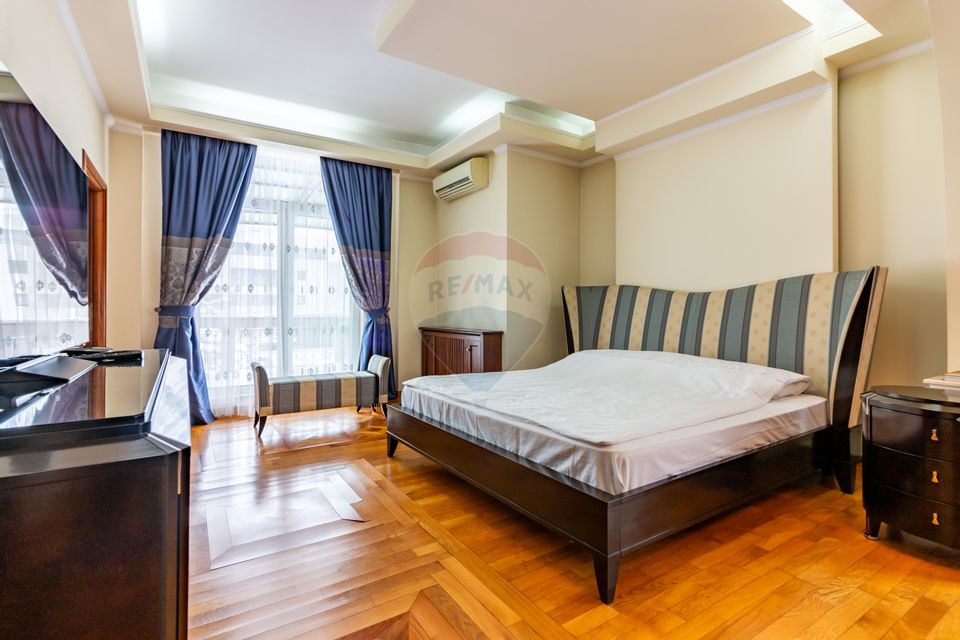 Villa with 11 rooms for sale Zagazului/Herastrau
