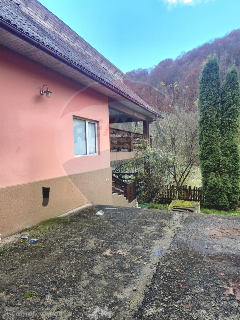 Casă / Vilă cu 7 camere de vânzare