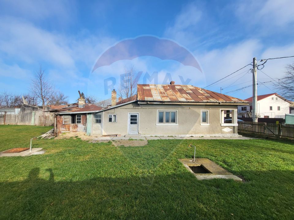 Casa de vanzare in cartier CFR - Bacau