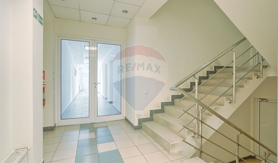 165sq.m Office Space for rent, Ultracentral area