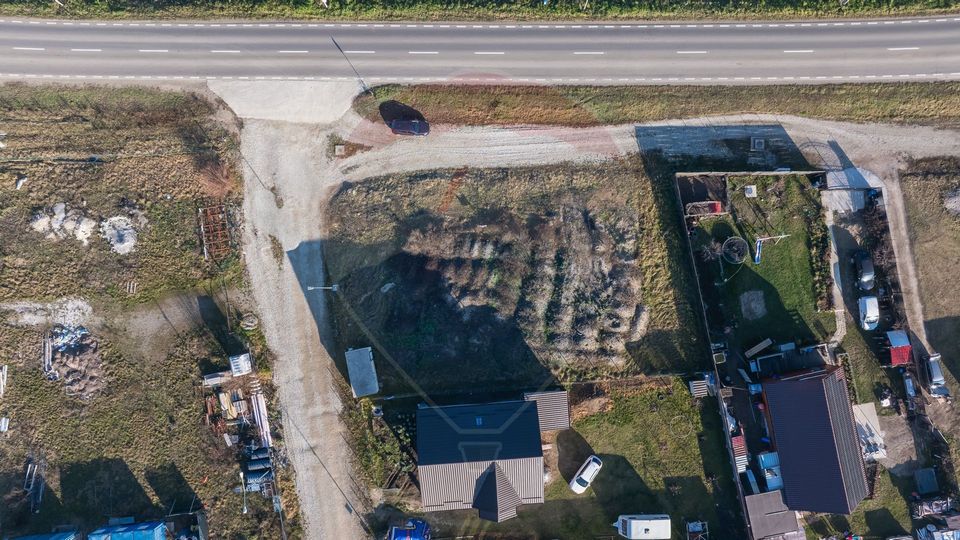 Land 961sqm Bod / Strada Carpati