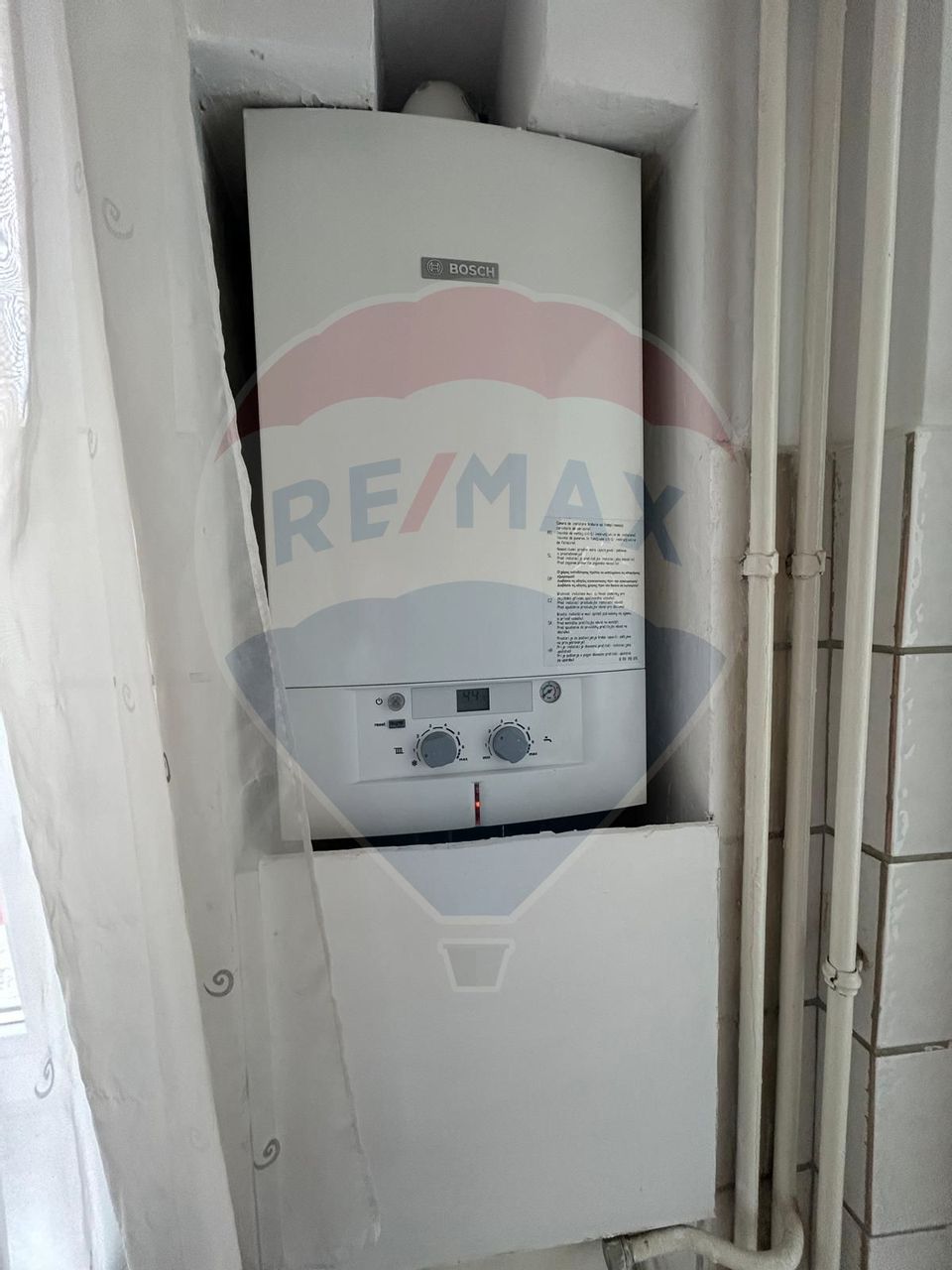 Apartament cu 3 camere de închiriat - CATEDRALĂ