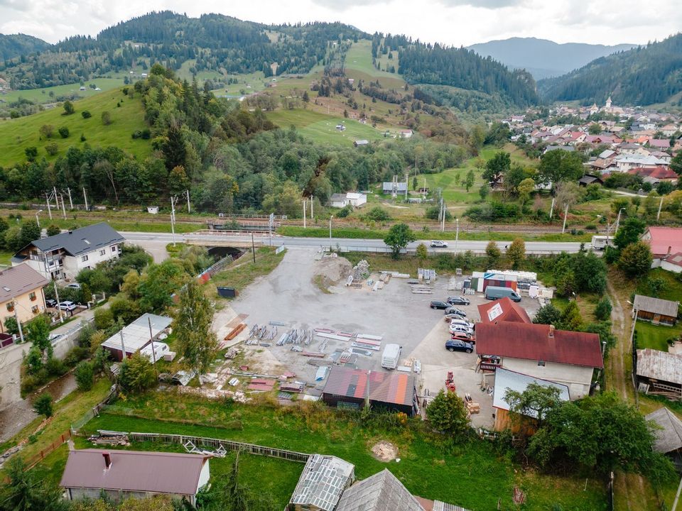 Teren 1,000mp Campulung Moldovenesc / Strada Principala langa partie